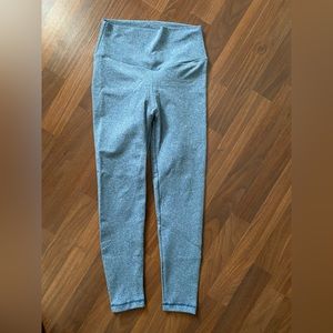 BLUE SCRUNCH BOOTY LEGGINGS